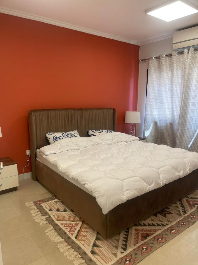 Smz Hotel Apartment ดูไบ ภายนอก รูปภาพ